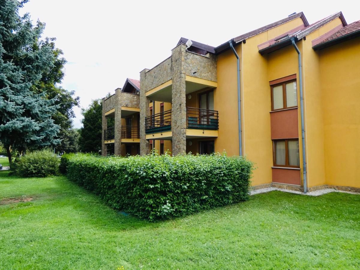 Fortuna Golf Apartman Buk Exterior foto